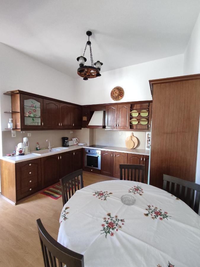 Anemi Villa Kamilari Bagian luar foto
