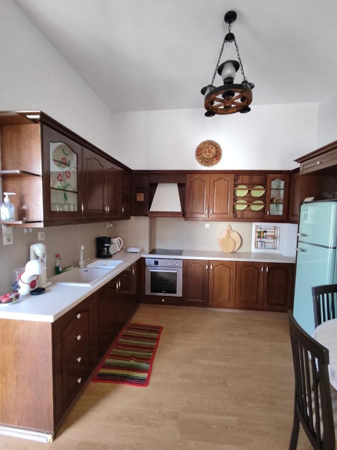 Anemi Villa Kamilari Bagian luar foto