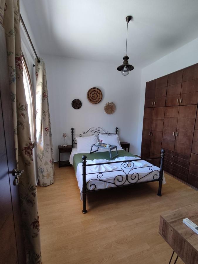 Anemi Villa Kamilari Bagian luar foto